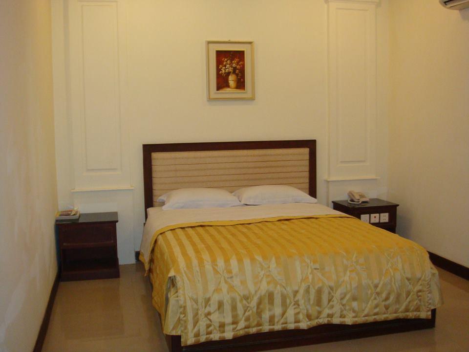 Comfort Star 2 Hotel Phnom Penh Exterior foto