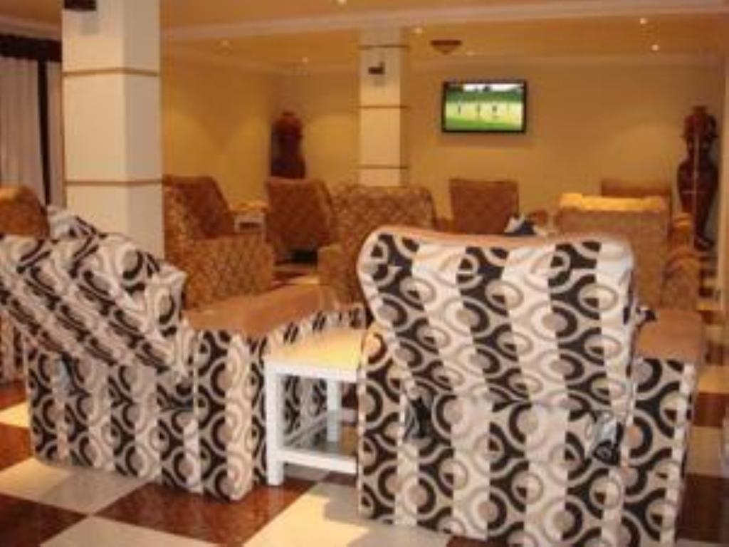 Comfort Star 2 Hotel Phnom Penh Exterior foto