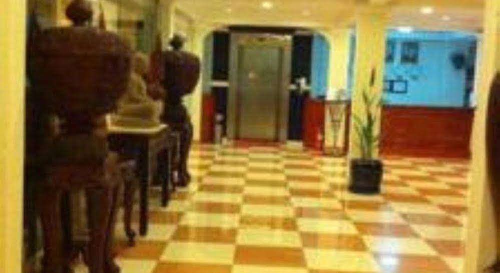 Comfort Star 2 Hotel Phnom Penh Exterior foto