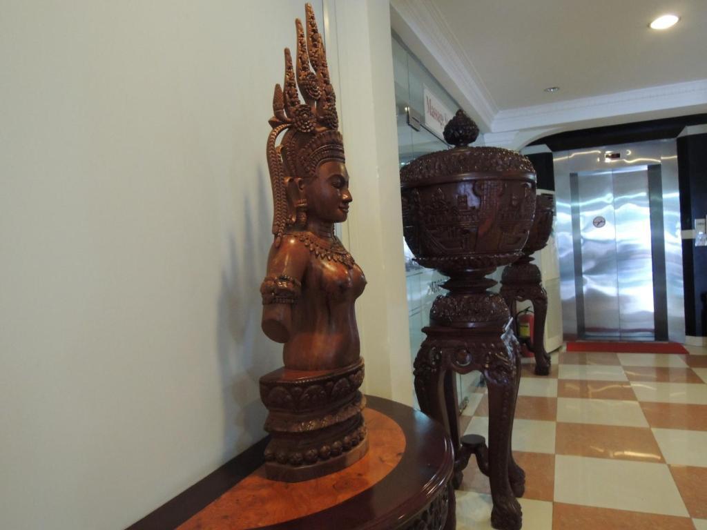 Comfort Star 2 Hotel Phnom Penh Exterior foto