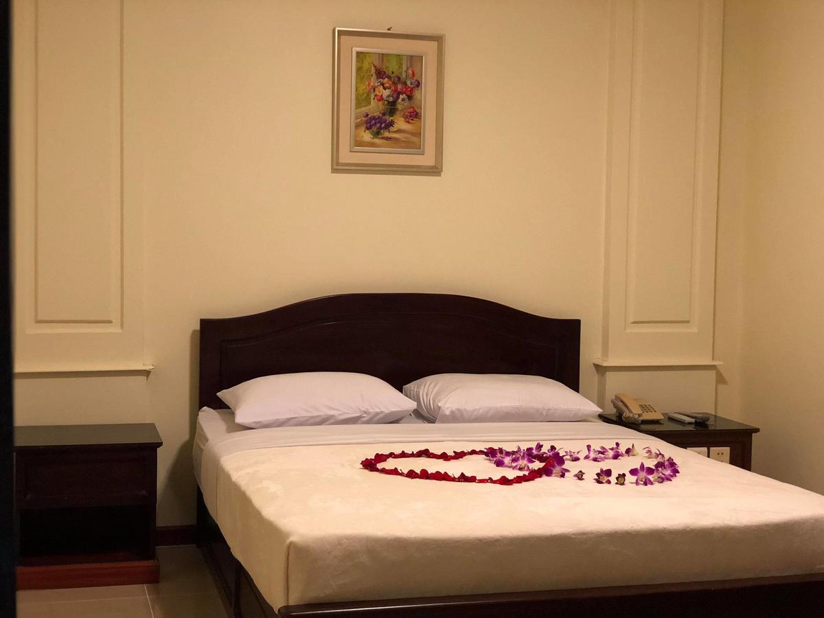 Comfort Star 2 Hotel Phnom Penh Exterior foto